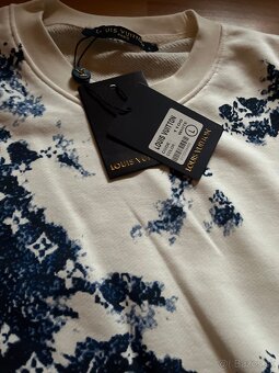 Louis Vuitton - 3