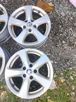 4ks alu disky orig. Borbet 5x112 r16 - 3