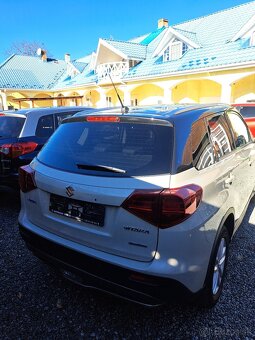Suzuki Vitara 4x4 , Elegance + , 103kw AUTOMAT 50 tis. km - 3