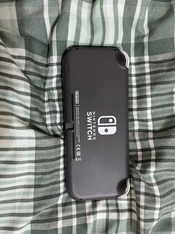 Nintendo switch lite - 3