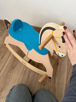 Hojdací kôn od 1 roka - 3
