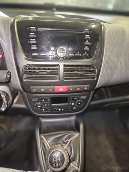 Fiat Doblo1,3diesel Multijet 66kw/90Hp s poškodeným motorom. - 3