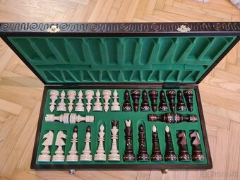 Dřevěné vyřezávané šachy - 3