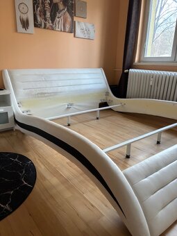 Darujem za odvoz - gauc a postel - 3