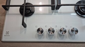 Plynová varná doska Electrolux - 3