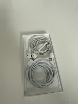 Predam iPhone 12 white 128 gb vynikajuci stav - 3