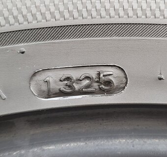 Hankook Ventus S1 EVO3 EV 255/45 R19 104W - 3