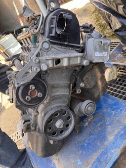 Motor BMW 2.0 Diesel 2002 - 3