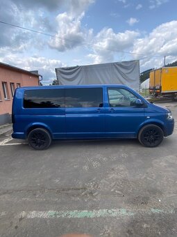 Volkswagen Caravelle T5 Facelift r. 2010 - 3