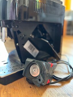 Kávovar Delonghi Magnifica S - 3
