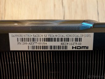 Sapphire RADEON RX VEGA 64 NITRO+ - 3