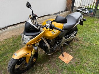 Honda Hornet CB600F - 3