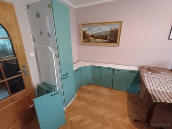 Kuchyna - skrinky - 3