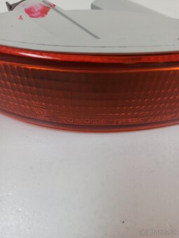 Pravá predná smerovka OEM Toyota Corolla E10 - 3