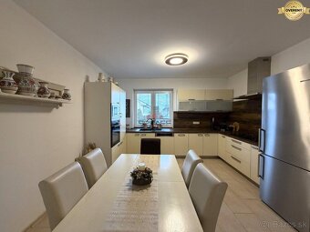 Exkl. novostavba RD so samostatným 1,5 iz bytom na Lúke - 3