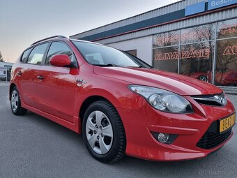 ===Hyundai i30 CW=== - 3