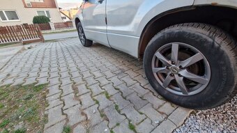 Suzuki Grand Vitara 1.9 DDiS (95 kW), 4x4 - 3
