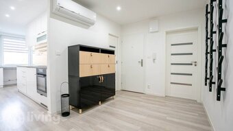 REZERVOVANÉ - VEĽKÝ - prerobený 3i 83m² + loggia - Nová Dubn - 3