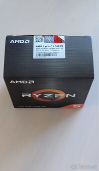 AMD Ryzen 5 5600X 3.7GHz - 3