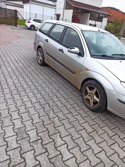 Ford Focus - 3