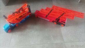 Hot Wheels - 3