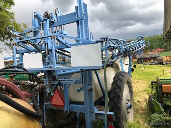 Postrekovač Agrio Napa 2500l 18m - 3