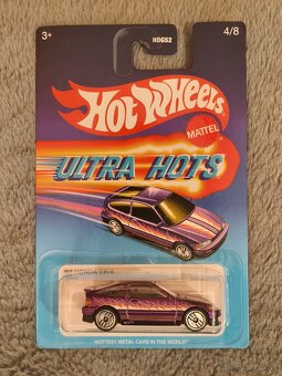 Hot Wheels Ultra Hots - 3