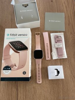 Hodinky smart Fitbit Versa 2 Ruzove - 3