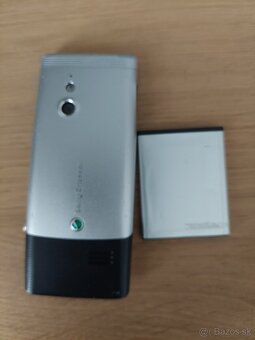 Sony Ericsson j10 Elm - 3