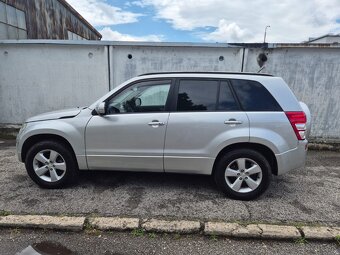 Suzuki Grand Vitara benzín - 3