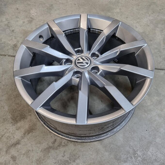 Volkswagen disky 5x112 R18 8J ET44 - 3