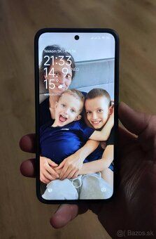 Predám mesiac používaný Xiaomi 14 - 3