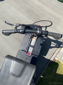 Elektr. skuter ATTO Sport pre dochodcov a zdravotne znev. - 3