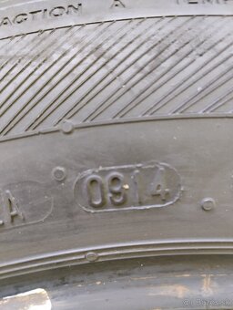 Predám dve letné gumy 165/70 r14 - 3