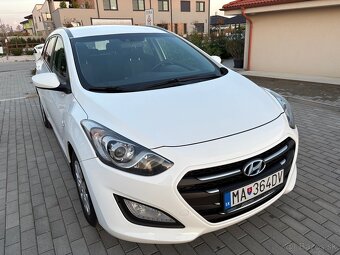 Hyundai i30 CW Combi 1.6 CRDI 81kw - 3