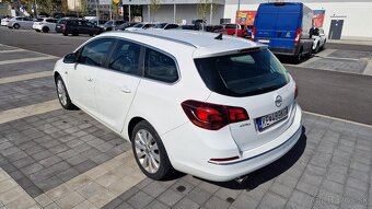 Predám Astra combi, 1.4T LPG 103 kw - 3