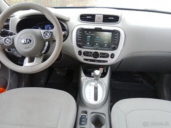 Elektromobil Kia Soul - 3