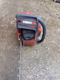 Predám tuto motorovu pílu Husqvarna 340 - 3