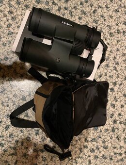 Dalekohlad vortex triumph hd 10x42 - 3