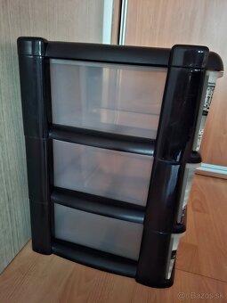 Plastová komoda - 3