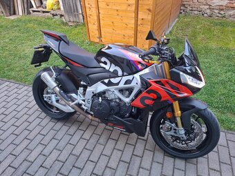 aprilia tuono v4 1100 Factory - 3