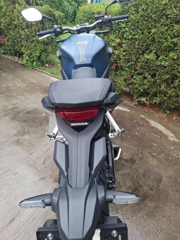 Honda CB650R - 3