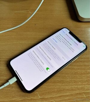 Predám Apple iPhone Xs rose gold 256GB - 3