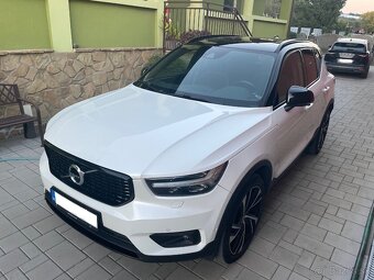 Volvo XC40 T5 AWD R - Design A/T - 3