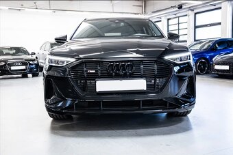 Audi E-tron - 3