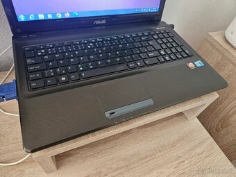 Asus K52J - 3