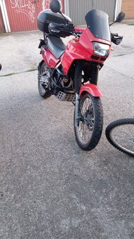 Honda nx 650 - 3
