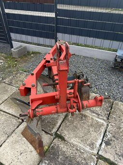 Predám trojradličný pluh - 3