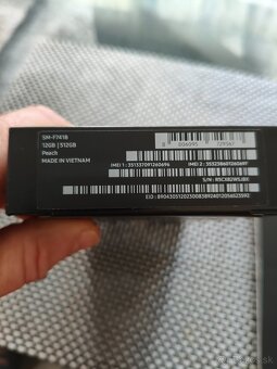 SAMSUNG GALAXY Z FLIP 6 - 3