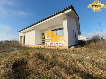 Predám novostavbu rodinného domu s garážou vo Dvoroch nad Ži - 3